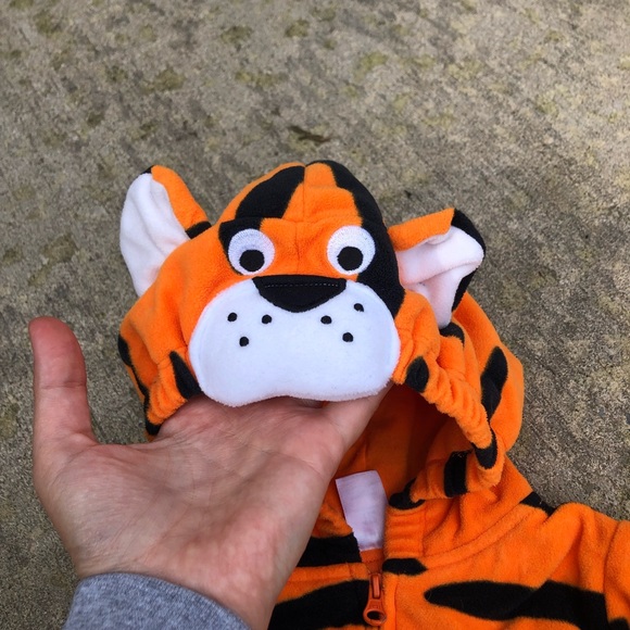 Carters tiger halloween costume - Picture 3 of 5